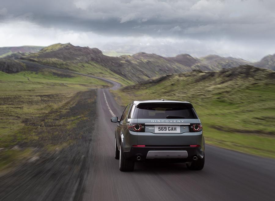  Land Rover Discovery Sport HSE Luxury 2015 года  (фото 56 из 62)